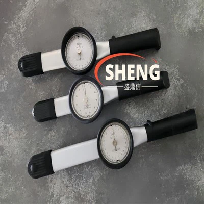 Tuumaisen punnan vääntömomenttiavain